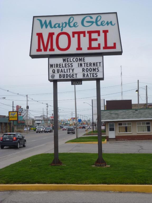 Maple Glen Motel London Extérieur photo