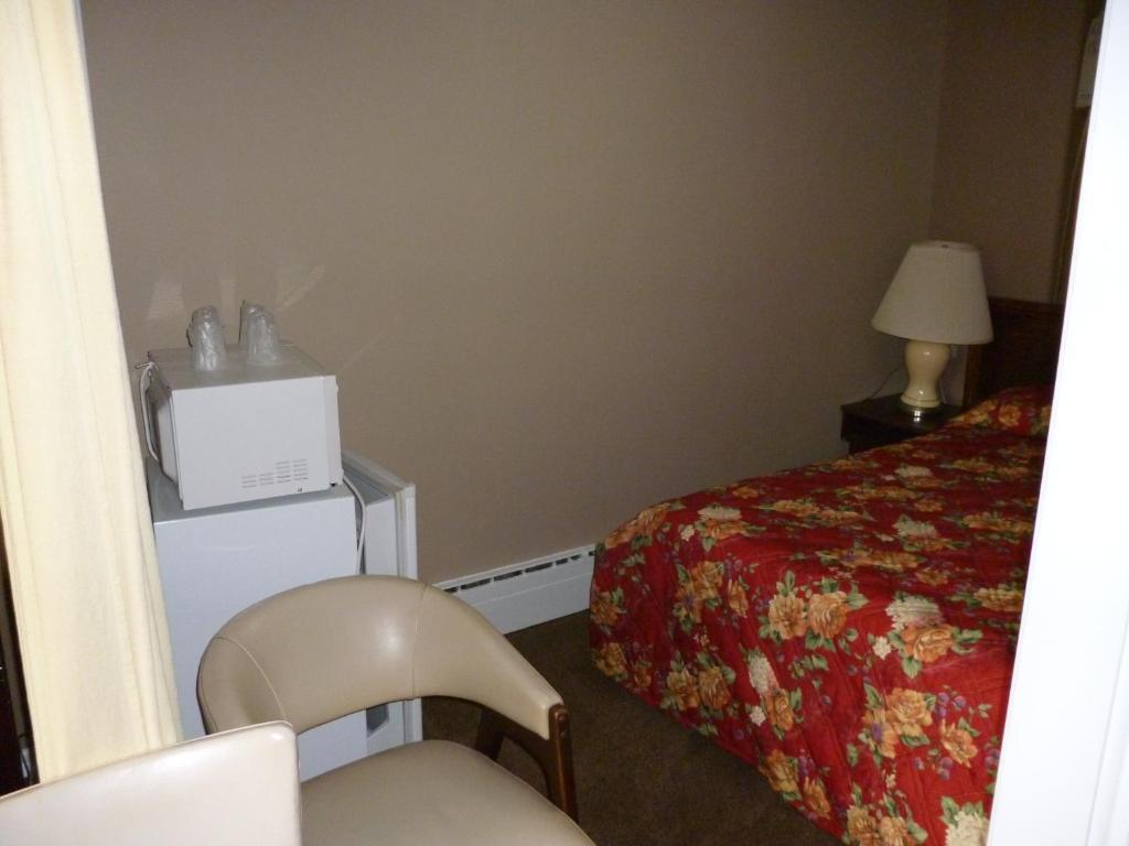 Maple Glen Motel London Extérieur photo