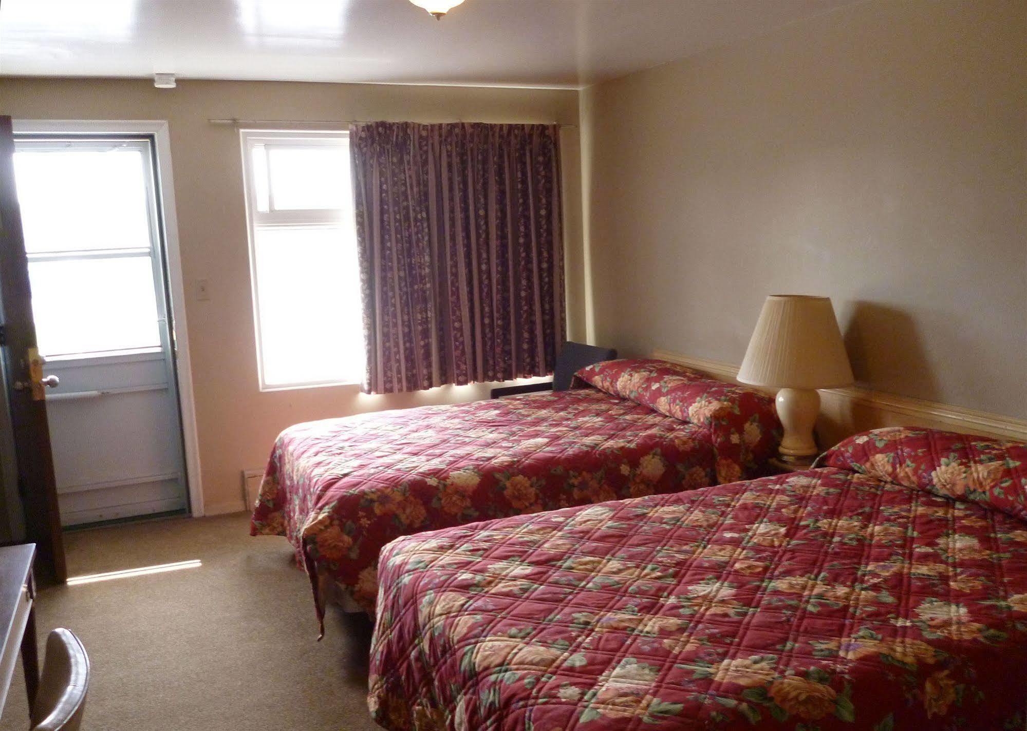 Maple Glen Motel London Extérieur photo