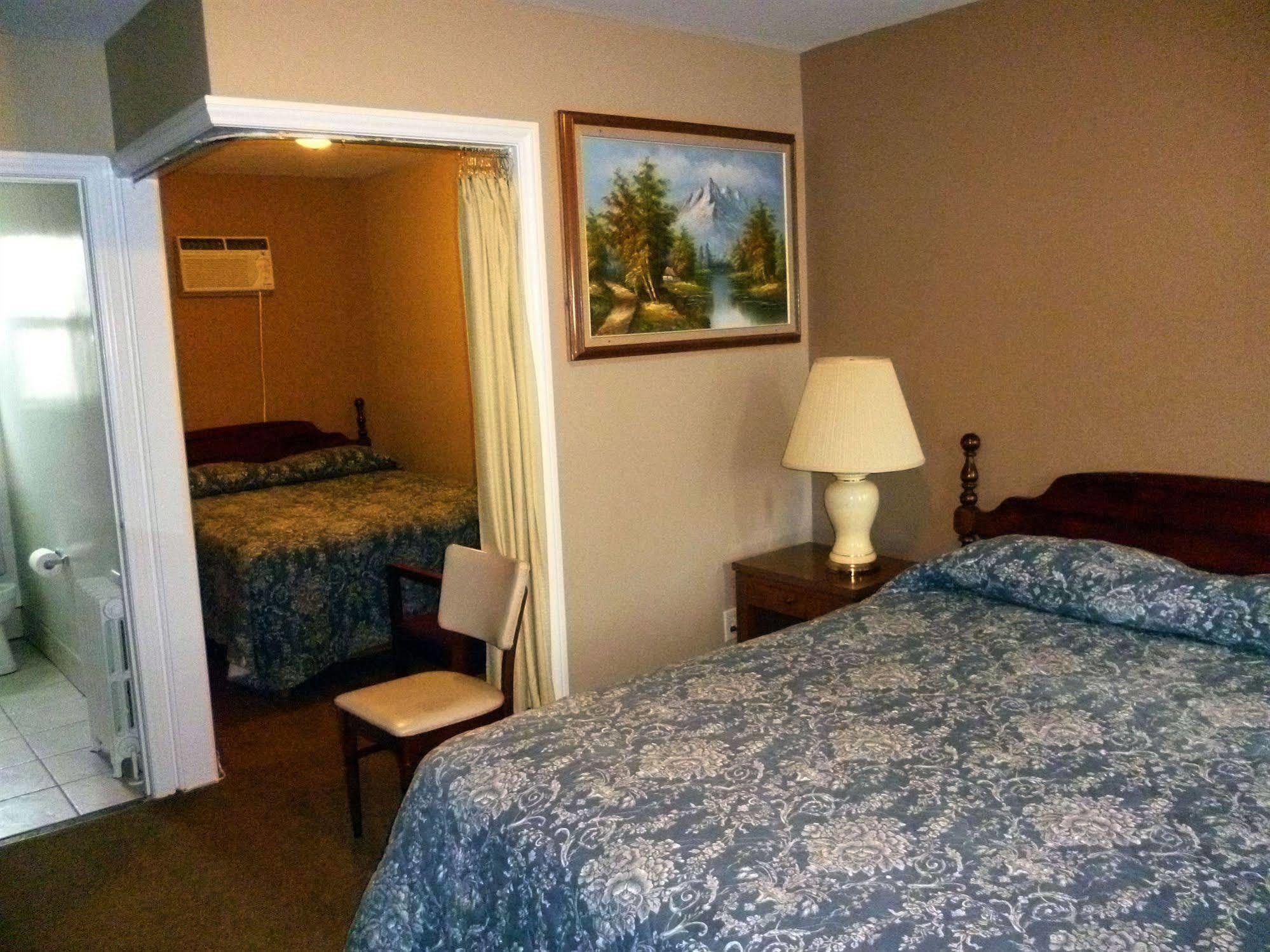 Maple Glen Motel London Extérieur photo